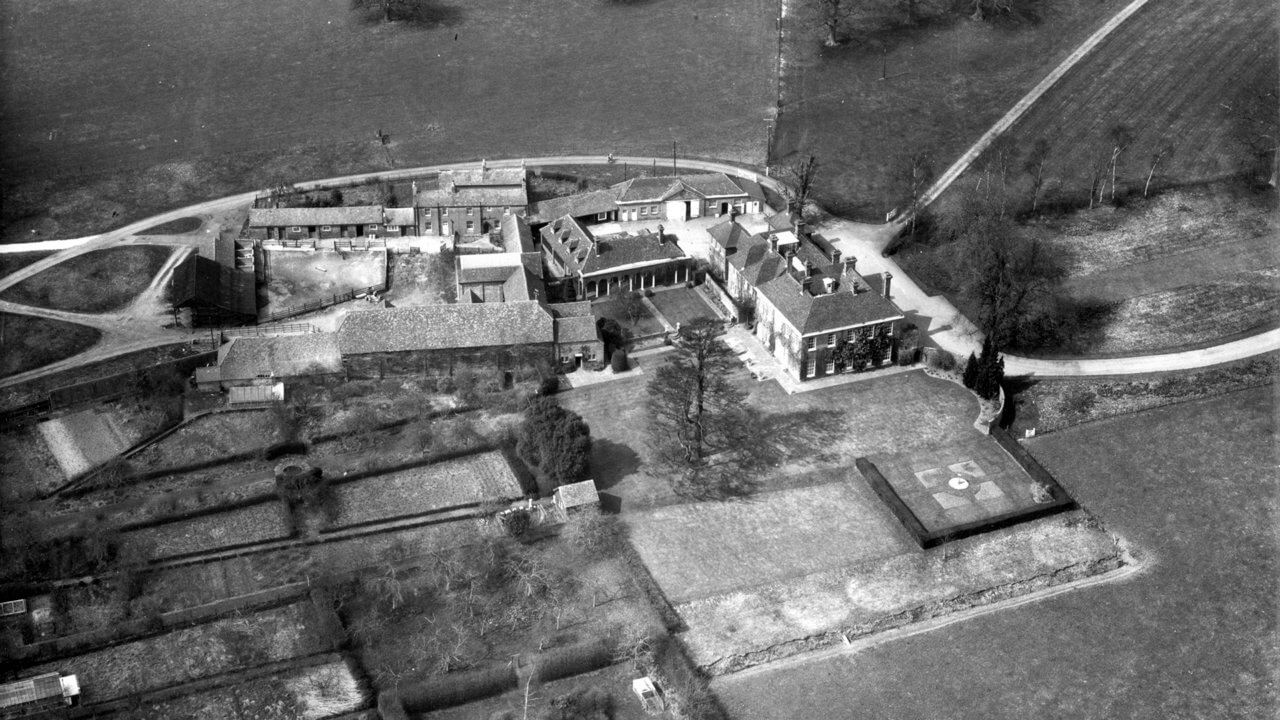 Aerial shot Micklefield Hall 1967