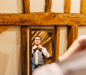 MICKLEFIELD HALL BRIDAL ROOM GROOMS ROOM JANGO NIKKI WATKINS PHOTO (16)