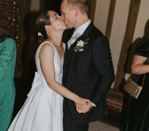 LILY LANE WINTER WEDDING AT MICKLEFIELD HALL (15)