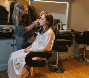 LILY LANE WINTER WEDDING AT MICKLEFIELD HALL (6)