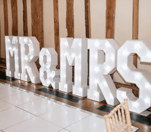 MICKLEFIELD HALL SARAH LEGGE TARA AND MIKE EVE (7)