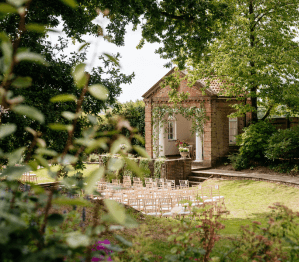 SARAH LEGGE MICKLEFIELD HALL TARA AND MIKE (6)