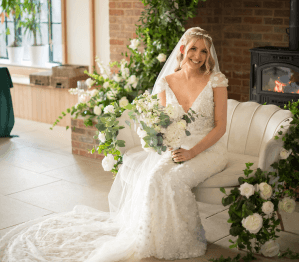 CLAUDINE HERTZEL MICKLEFIELD HALL WINTER WEDDING JEWISH WEDDING (9)